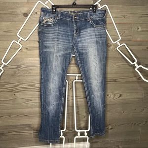 Aria Jeans Avalon Embroidered jeans size 13/14